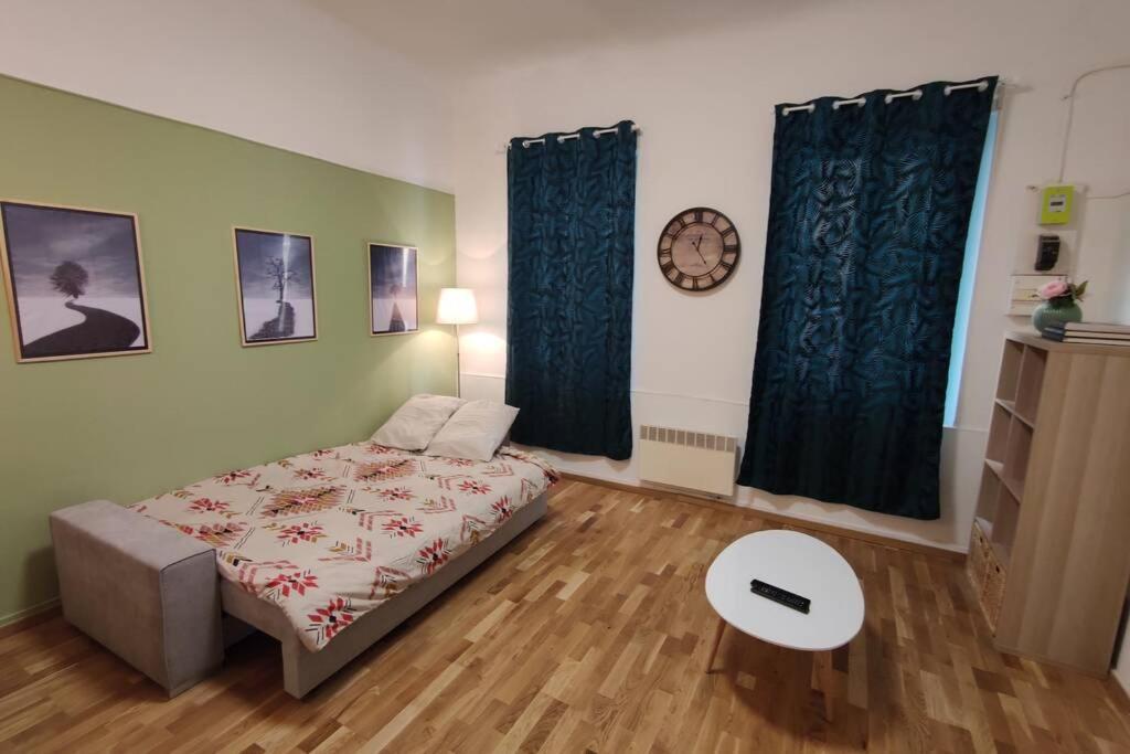 Joli T2 Proche Vieux-Port, Terrasses Du Port Et Metro Joliette Apartamento Marselha Exterior foto
