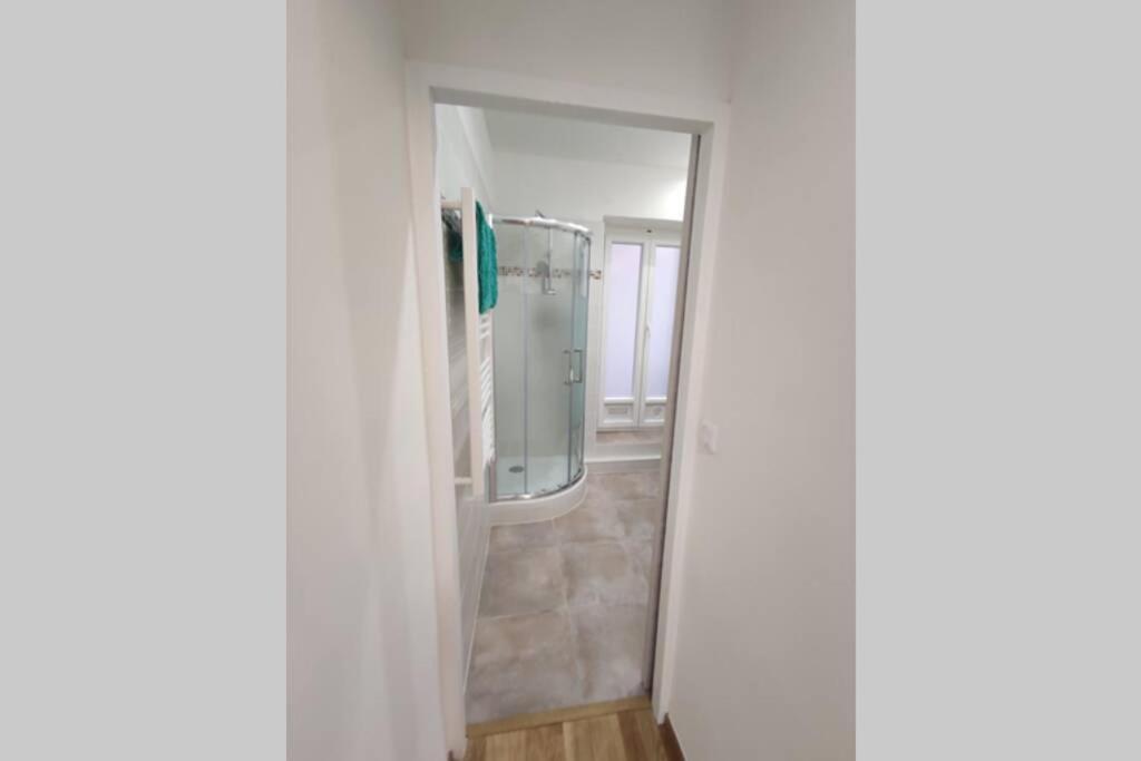 Joli T2 Proche Vieux-Port, Terrasses Du Port Et Metro Joliette Apartamento Marselha Exterior foto